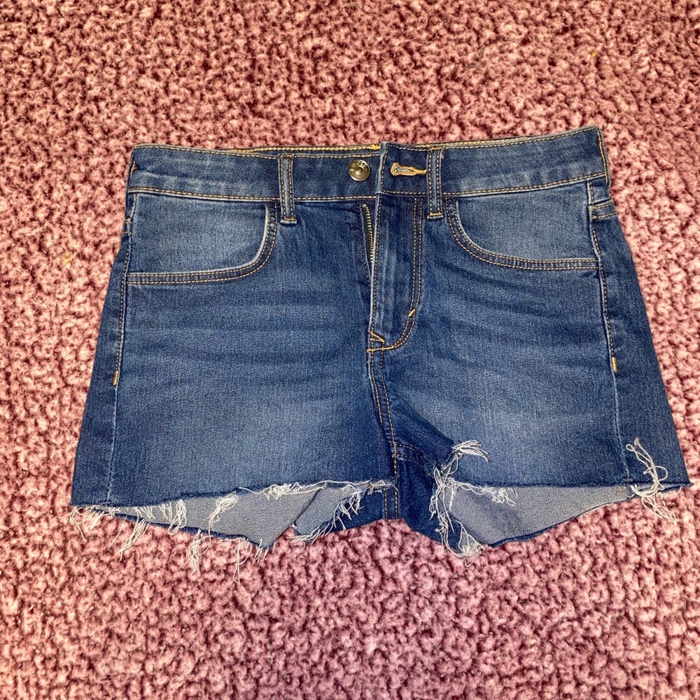 Distressed shorts